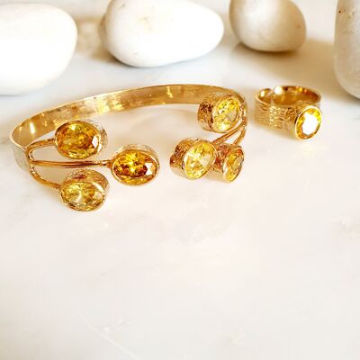 Conjunto de brazalete y anillo de cristal amarillo ovalado (SN544)