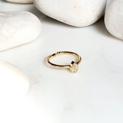 Stackable Small Teardrop Crystal Ring (SN615)