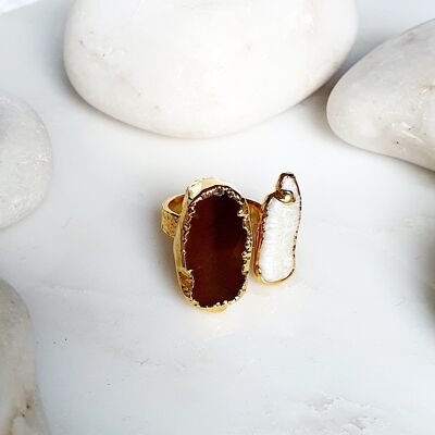 Anello con agata sardonica marrone e perla (SN620)