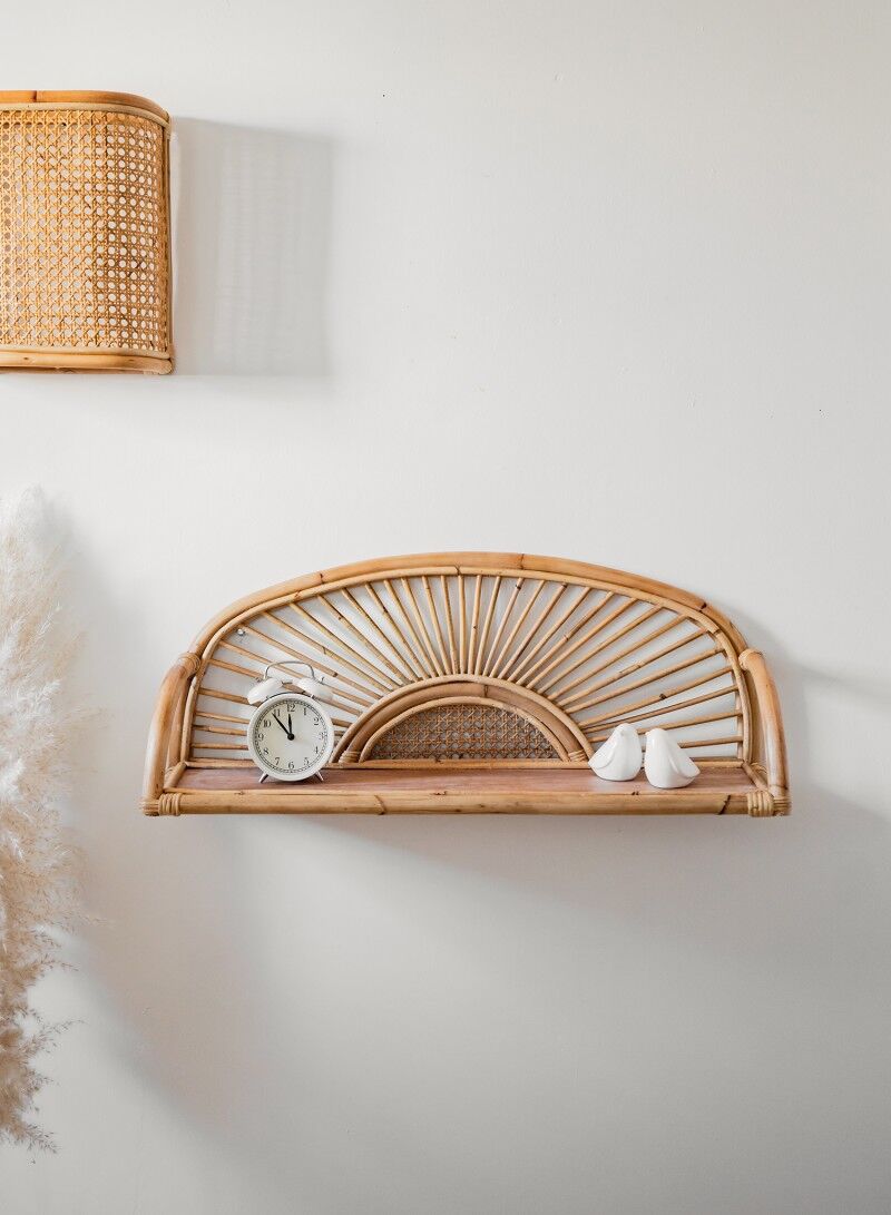 Wandregal FLORES aus natürlichem Rattan