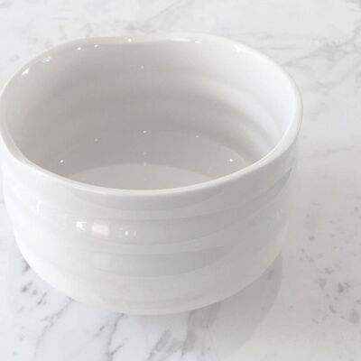 traditional chawan bowl "izuna white" series