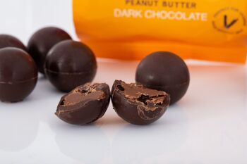 Bouchées de chocolat noir 70 % et truffes au beurre de cacahuète 120 g 3