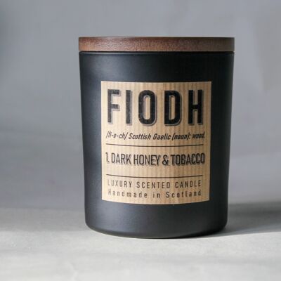 Fiodh 1: Bougie de Luxe Miel Noir et Tabac, Grand