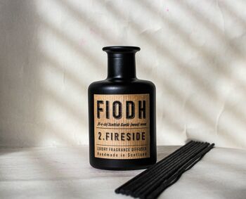 Fiodh 2: Diffuseur de parfum au coin du feu, grand 1