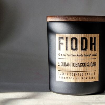 Fiodh 3 : Bougie de luxe tabac cubain et chêne, grande