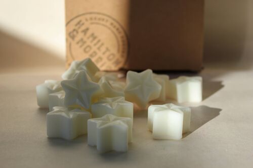 Flor 1: Velvet Peony and Oud Wax Melts ,