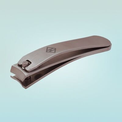 Large format nail clippers