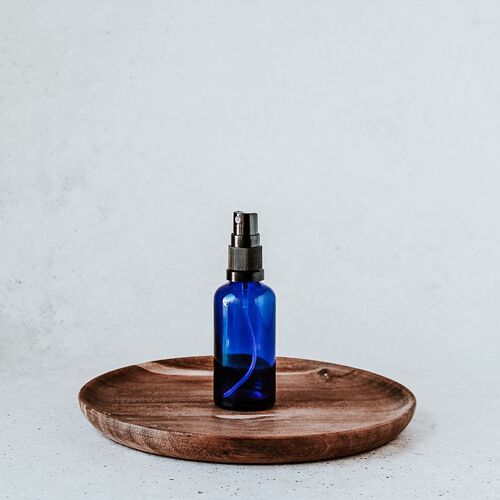 Botella de vidrio azul con vaporizador - 50ml