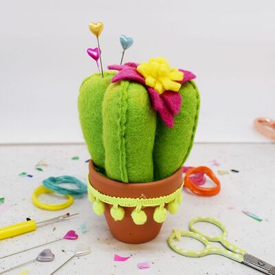 Kit de couture coussin à épingles Cactus épineux