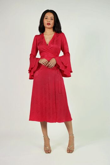 La robe portefeuille Dantea en marguerite rose 2