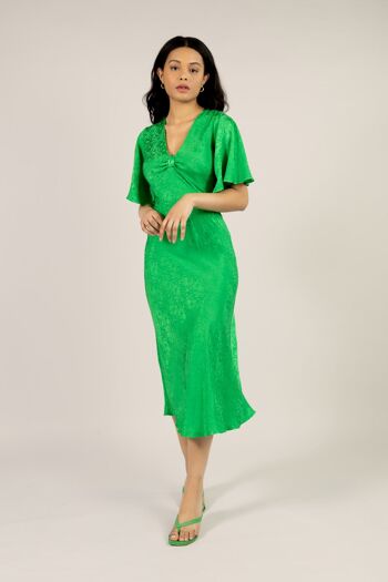 La robe mi-longue Elouise en marguerite verte 5