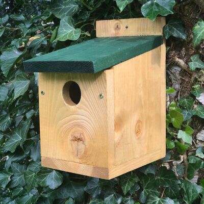 Chunky heavy weight 'Classic' Nest Box from Johnston & Jeff, in Larch Finish with Green roof