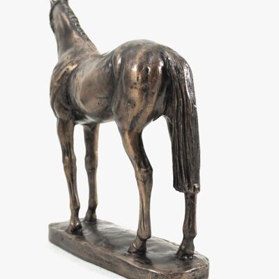 Figura de caballo de carreras de Epsom Dandy diseñada por David Geenty, en bronce fundido en frío