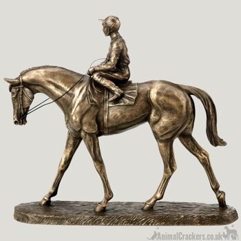 Going to the Post' figurine de cheval de course en bronze coulé à froid conçue par Harriet Glen 2