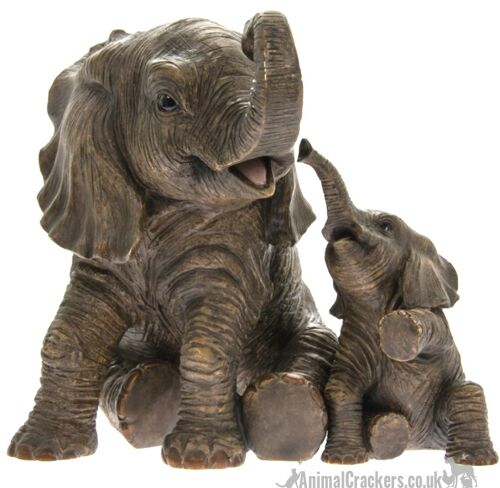 Large 22cm Sitting Elephant with Calf ornament/figurine from Leonardo, gift boxed