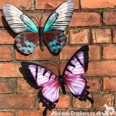 2 grandes decoraciones de arte de pared de mariposas de metal de 35 cm, una rosa y una verde azulado, en caja