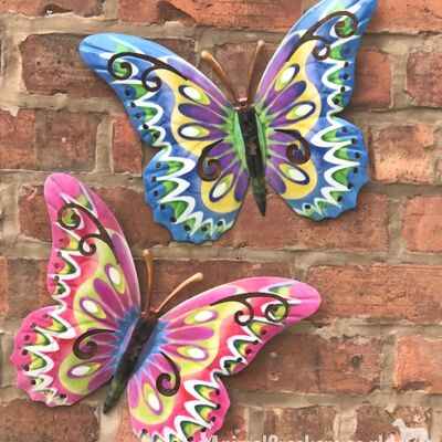 Juego de 2 decoraciones de pared de mariposas de metal de color pastel brillante grandes de 35 cm, una rosa multicolor y una azul multicolor