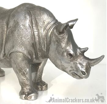 Ornement de rhinocéros de 26 cm, effet argent antique lourd, excellent cadeau pour les amoureux des animaux de safari. 5