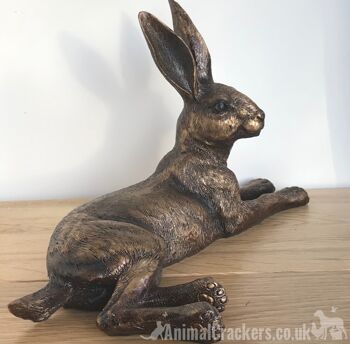 Grande figurine d'ornement de lièvre de pose effet bronze de 25 cm, grand cadeau d'amant de lièvre 1
