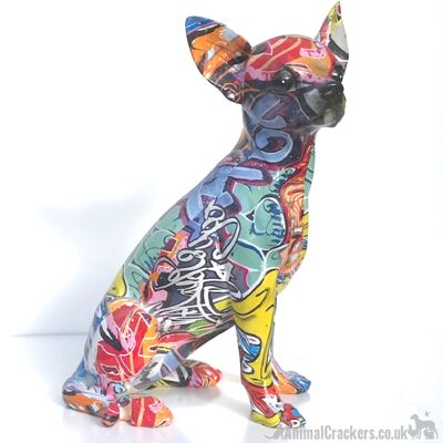 Figurine d'ornement Chihuahua assis aux couleurs vives Graffiti Art