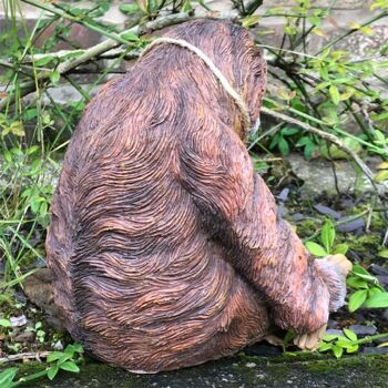 Figurine d'ornement de paresseux somnolent de Stacy Sloth avec 'What's The Rush ? pancarte 4