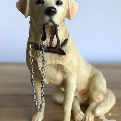 Golden Labrador grande figurine d'ornement de qualité réaliste Leonardo 'Walkies' de 18 cm, en boîte