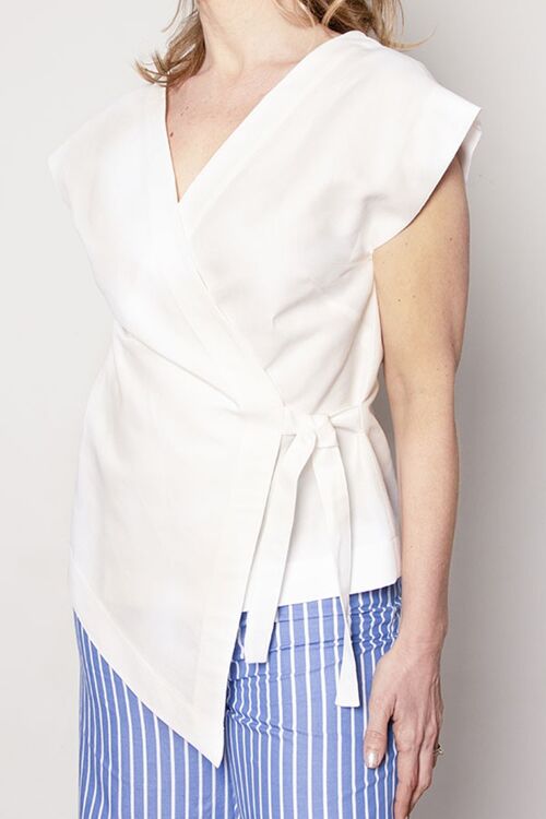 KNOTTED BLOUSE - WHITE