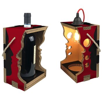 Le porte-bouteille qui devient abat-jour design Wine Lover - Avec kit d'éclairage et câble or jaune - Fête des pères fond noir 3