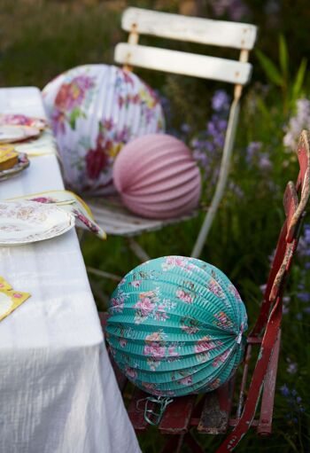 Décorations florales pour lanternes en papier - paquet de 3 8