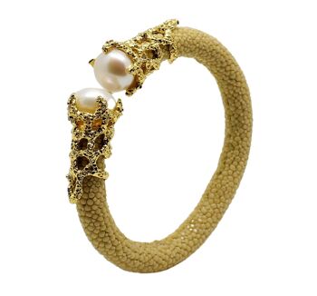 Bracelet perles en Galuchat beige avec perles 2