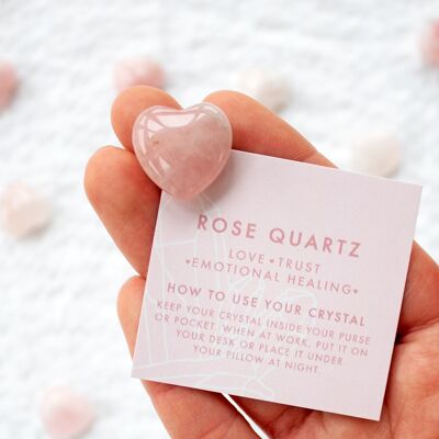 Coeur en cristal de quartz rose