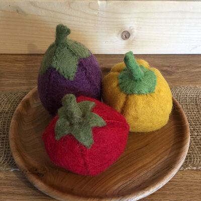 Felted wool vegetables - Tomato, pepper, eggplant - PAPOOSE TOYS