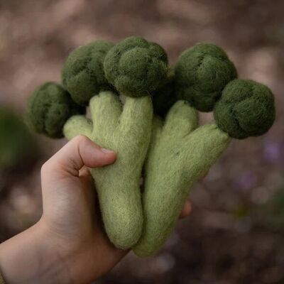 Felted wool vegetables - 2 broccoli - PAPOOSE TOYS