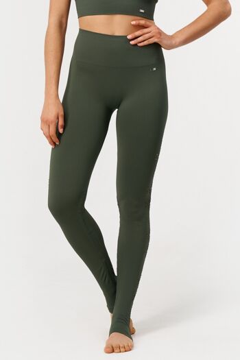 Karma Legging 2.0 en militaire 6