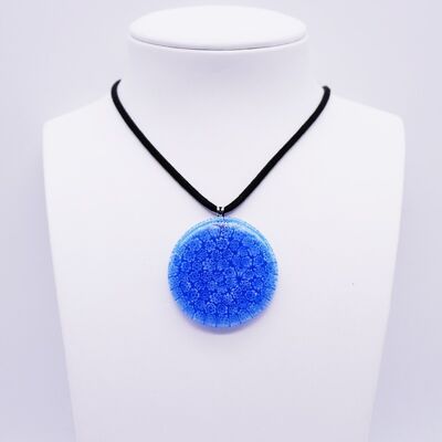 collier en verre de Murano en murrine rond diamètre 42 mm bleu