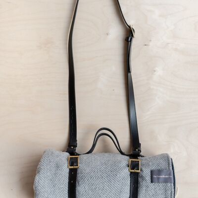 Leather Picnic Carrier with Shoulder Strap - Black Leather