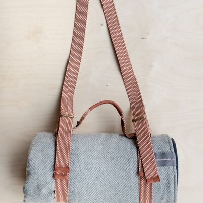 Recycled Picnic Carrier with Shoulder Strap - Rust