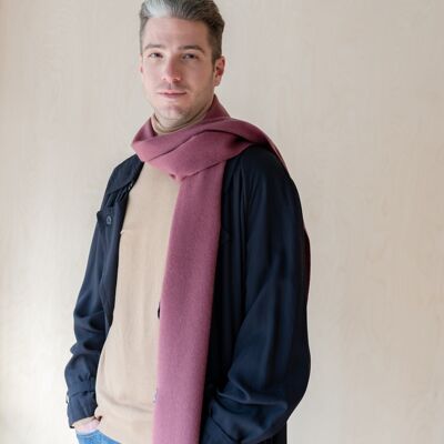 Lambswool Men's Scarf in Mulberry