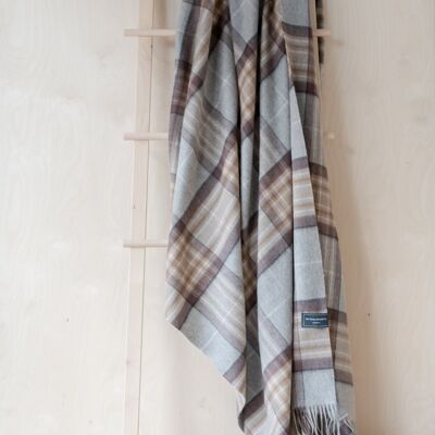 Cashmere Blanket in Mackellar Tartan