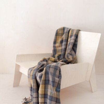 Recycled Wool Knee Blanket in Buchanan Natural Tartan