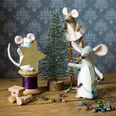 Tarjeta de Navidad de la familia del ratón