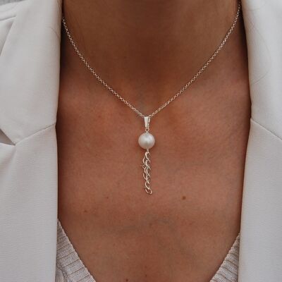 Halskette aus Silber 925 mit Perle.