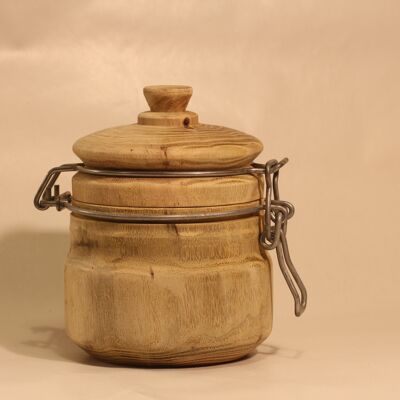 Jar with lockable lid