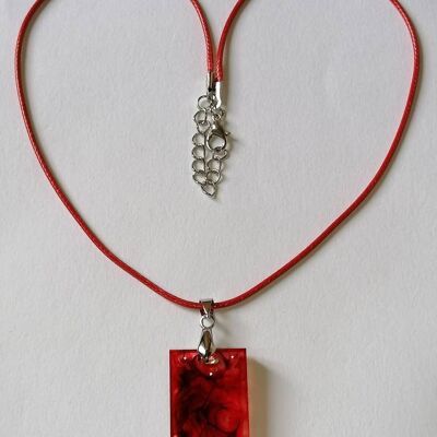 Pendentif résine rouge 4