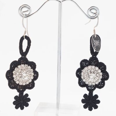 Black macramé earrings with crystal cupcake