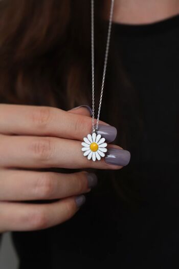 Collier pendentif marguerite en argent sterling