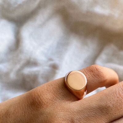 Signature Circle Sterling Silver Signet Ring - Rose Gold