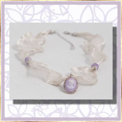 Titanium fiber necklace with Maria Luigia cameo with lilac base
