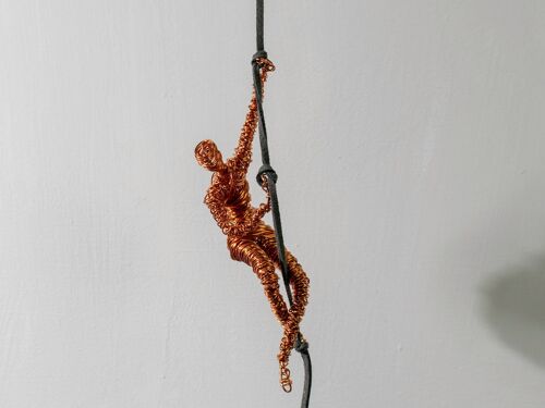 Copper Wire Climbing Small Man Sculpture Steel cord