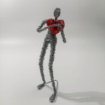 Figure de fil d'amour, sculpture moderne de coeur rouge 2